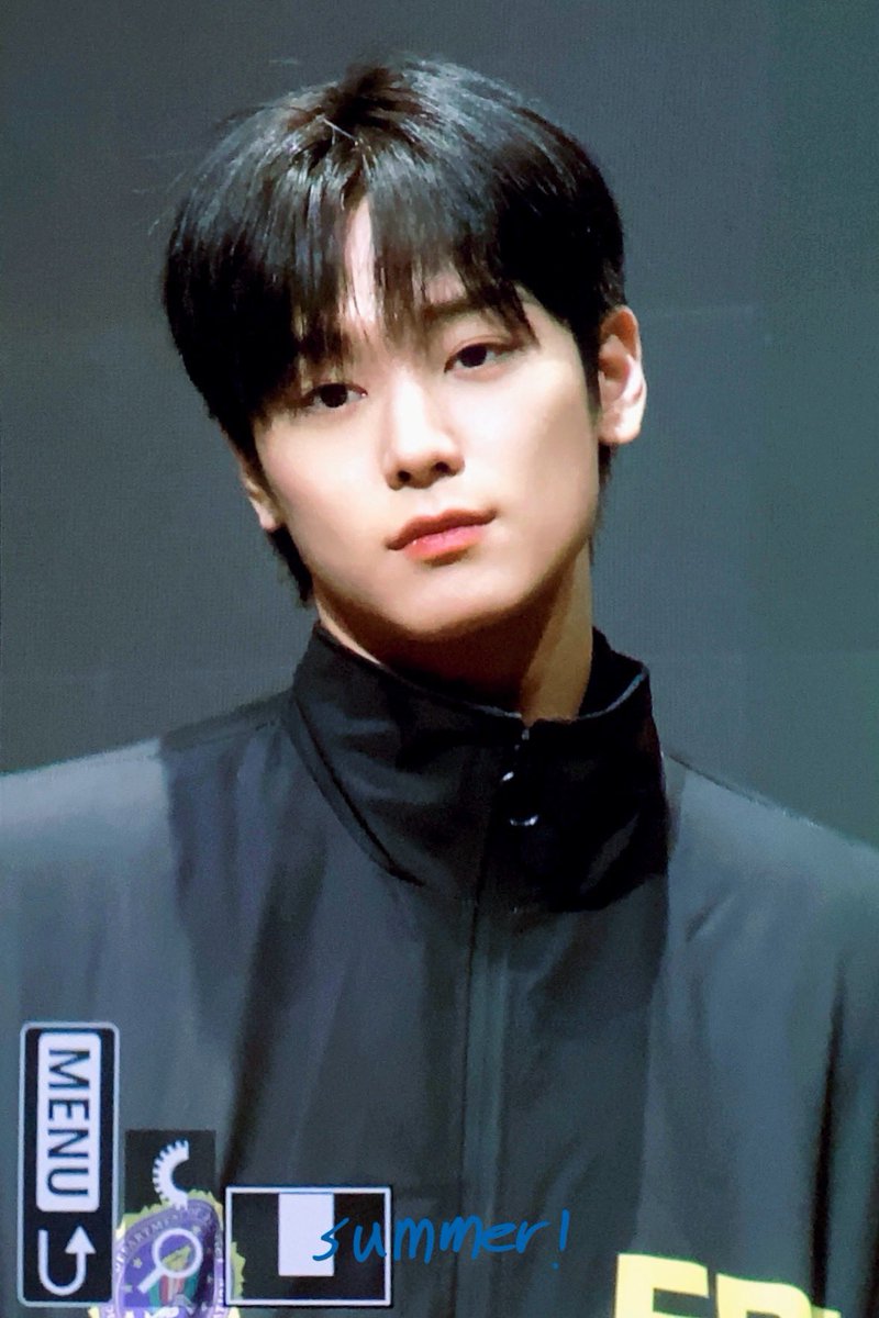 moochuu's tweet photo. 마물쭈다 마물쭈.... https://t.co/OxtvO6FRu2