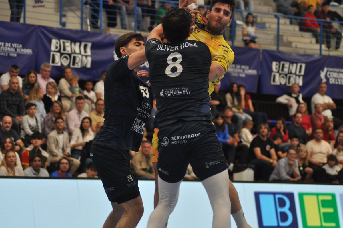 BM Servigroup Benidorm (@bmbenidorm) on Twitter photo 🏆 #LigaPlenitude
📆#Jornada23
🏟️ Palau d'Esports l'Illa de Benidorm
⏰FINAL
<a href="/bmbenidorm/">BM Servigroup Benidorm</a> 32
<a href="/bmvillaaranda/">Club Balonmano Villa de Aranda</a> 31
📺<a href="/LaLigaPlus/">LALIGA+</a> 🏆 #LigaPlenitude
📆#Jornada23
🏟️ Palau d'Esports l'Illa de Benidorm
⏰FINAL
<a href="/bmbenidorm/">BM Servigroup Benidorm</a> 32
<a href="/bmvillaaranda/">Club Balonmano Villa de Aranda</a> 31
📺<a href="/LaLigaPlus/">LALIGA+</a>