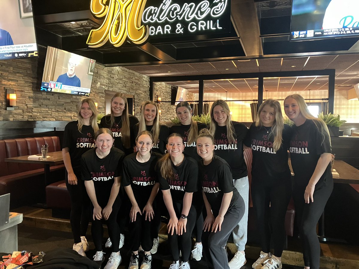 Maple Grove Softball Boosters tweet media