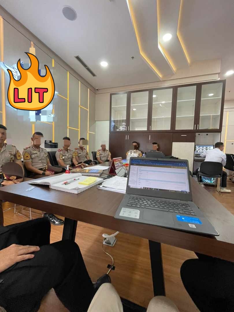 sayang aku kerja dulu yaa