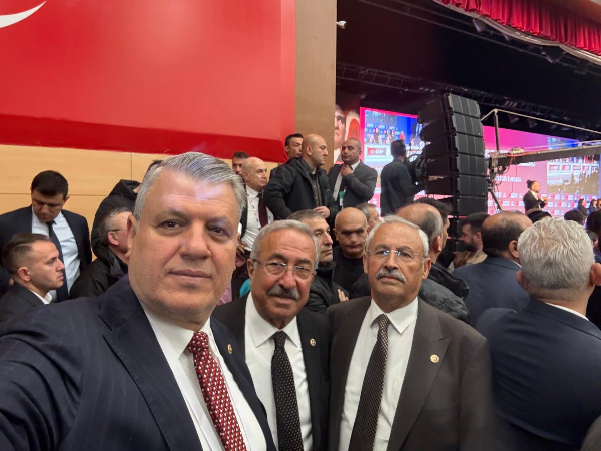 Cumhuriyet Halk Partisi 21.Olağanüstü Kurultayımız devam ediyor.