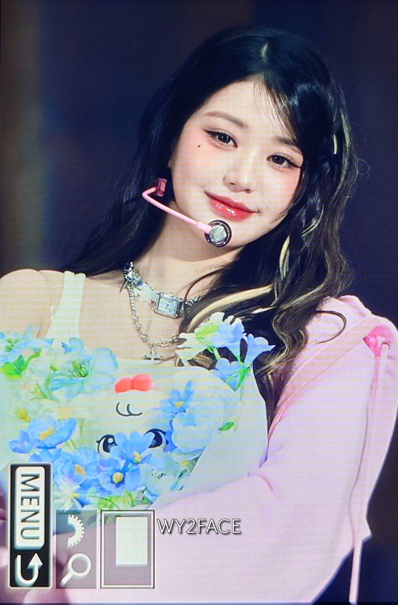 250406 IVE SCOUT
🩷🩷🩷

#장원영 #JANGWONYOUNG #아이브 #IVE