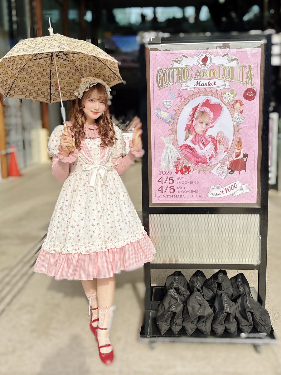 🎀𝜗𝜚昨日は.⋆𝜗𝜚🎀 フルールボンボニエールの セーラーワンピで