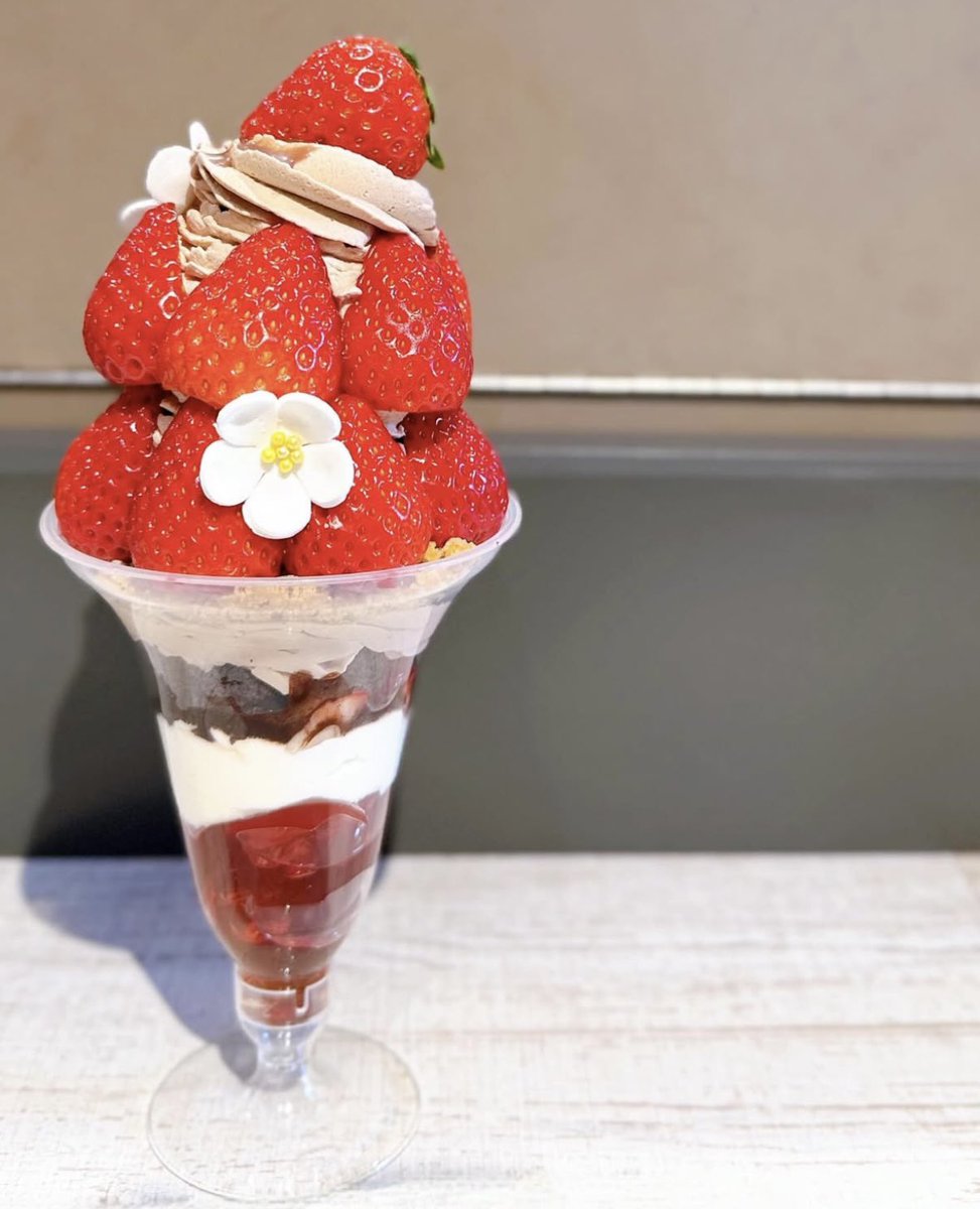 ShigeandAki's tweet photo. #アカシエ で
#あまりん祭 🍓

2025.4.6
#acacier #あまりんのすんごいチョコレートパフェ #あまりん #北浦和 https://t.co/aV5sygkexl