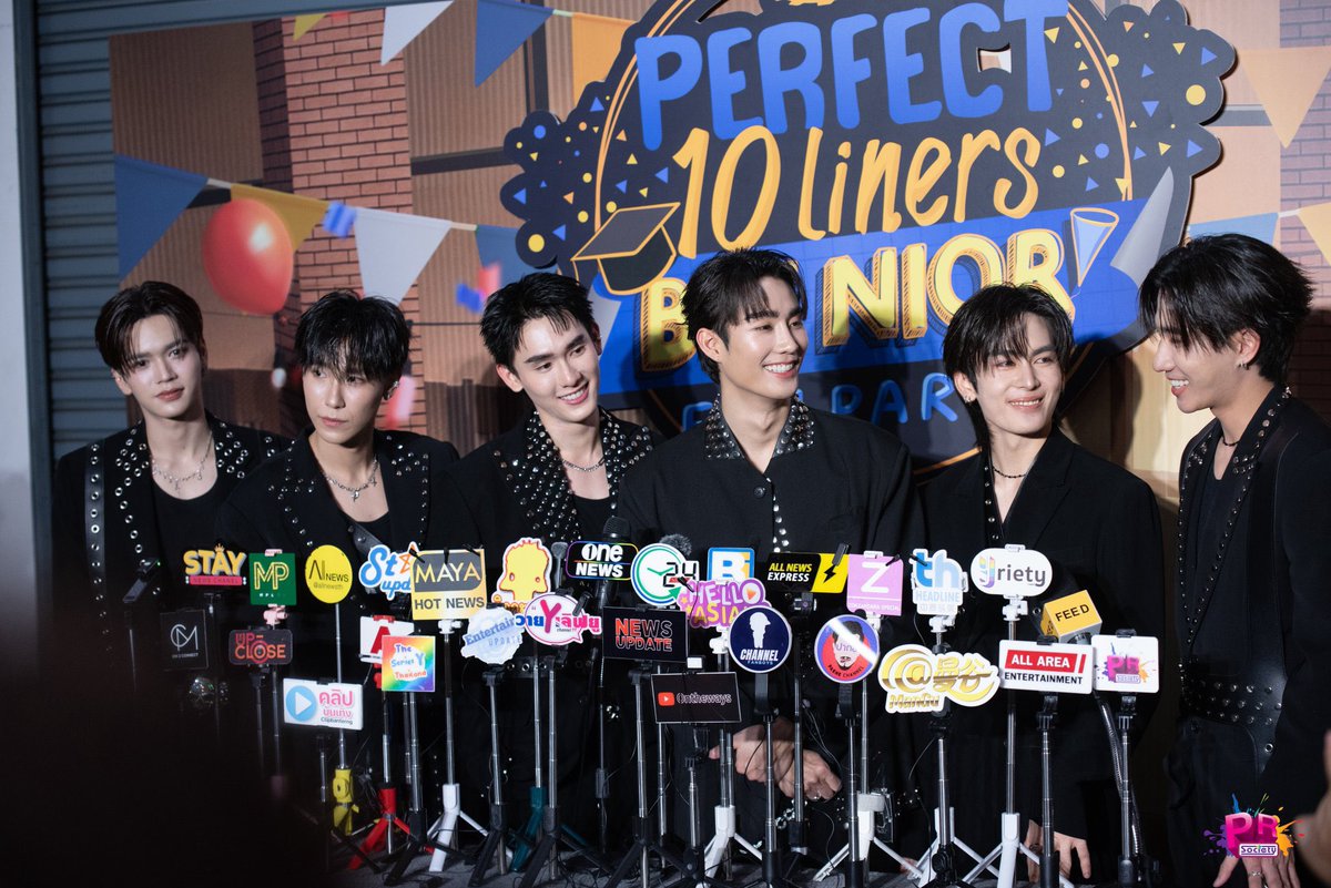 ForceBook PerthSanta JuniorMark サイン入り ForceBook PerthSanta JuniorMark サイン入り