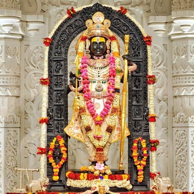 ekanthpathik's tweet photo. श्री राम रामेति रमे रामे मनोरमे। 

सहस्रनाम तत्तुल्यं रामनाम वरानने 

🙏💫🕉️ https://t.co/dc5dwlywtK