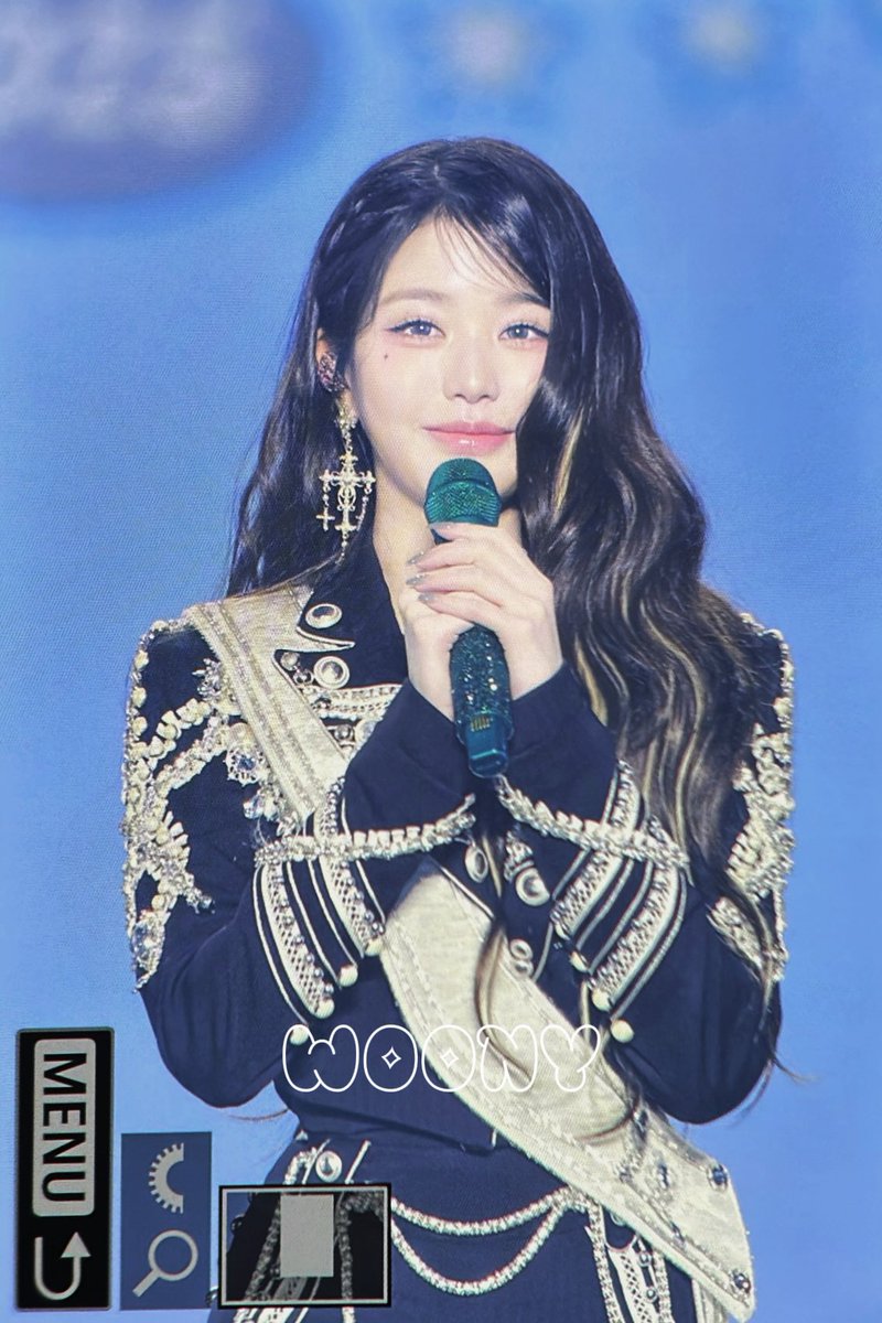 Hwoonyyy's tweet photo. 250406 빛나다✨💫

#장원영 #JANGWONYOUNG #ウォニョン #아이브 #IVE #IVE_SCOUT https://t.co/Zv9jxlk7SR