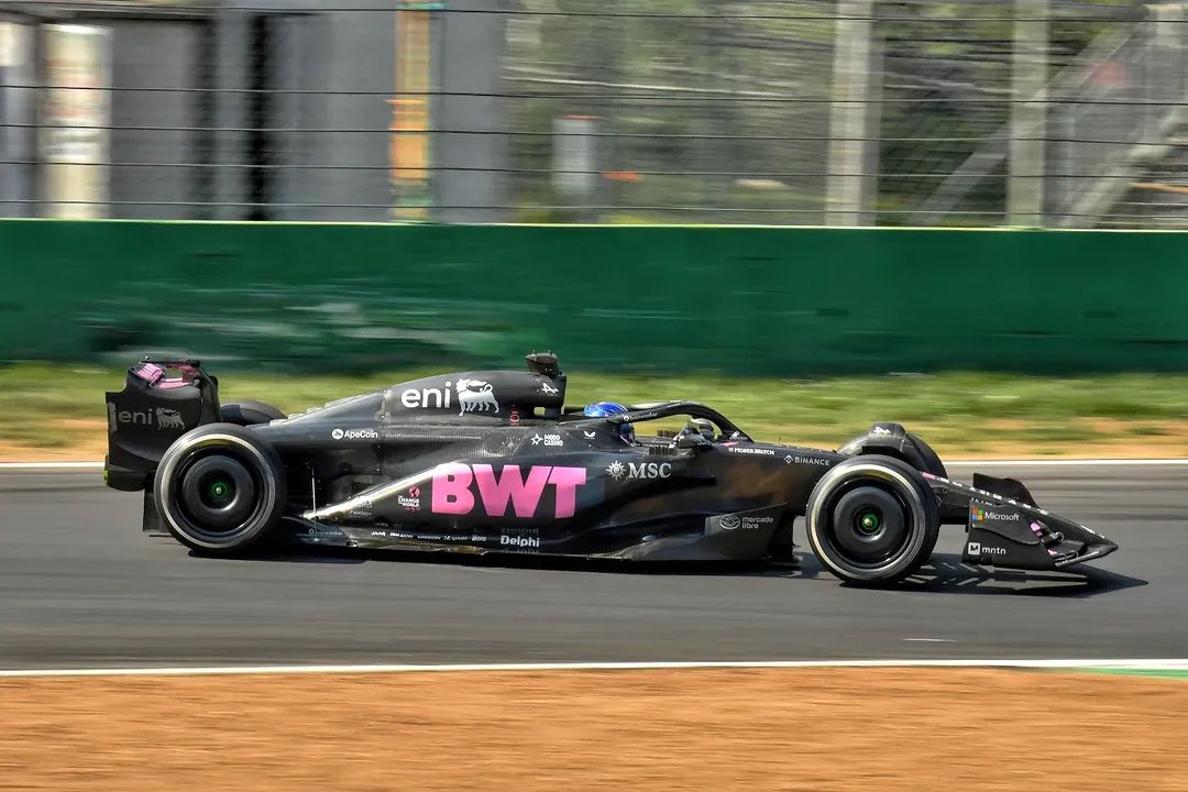 COLAPINTO Y ARON EN UN TEST PRIVADO EN MONZA !!!

La info que me llega comenta que ayer habría probado Paul Aron y hoy el mismísimo Franco Colapinto en el circuito de Monza.

Se vienen cambios mas pronto que tarde?

#Colapinto #Alpine

Foto: Marco Francesconi vía <a href="/pituvilas/">Guido</a>