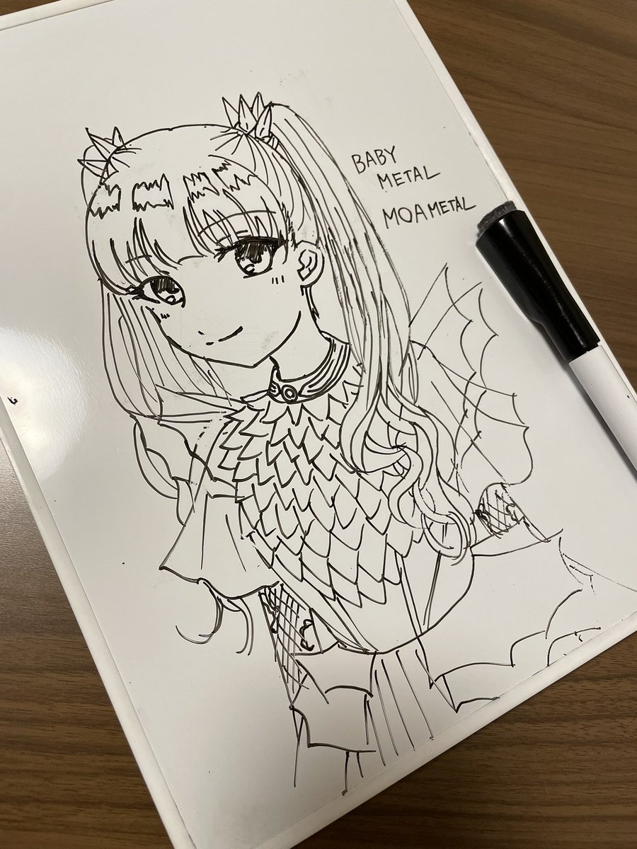 metal1908's tweet photo. 半年ぶりぐらいに絵を描いた😂
ホワイトボードで落書き☺️
アナログはやっぱり難しい😅
 #BABYMETAL
  #MOAMETAL https://t.co/UZhfGSbkw9