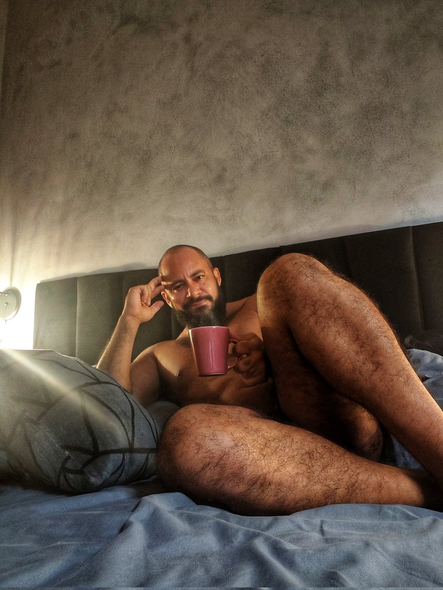 Dia de preguiça 🦥 
Café na cama,bora??
Privacy 
privacy.com.br/Profile/MaxAlm…
Siga o Instagram 
instagram.com/maxalmeida.ofc…