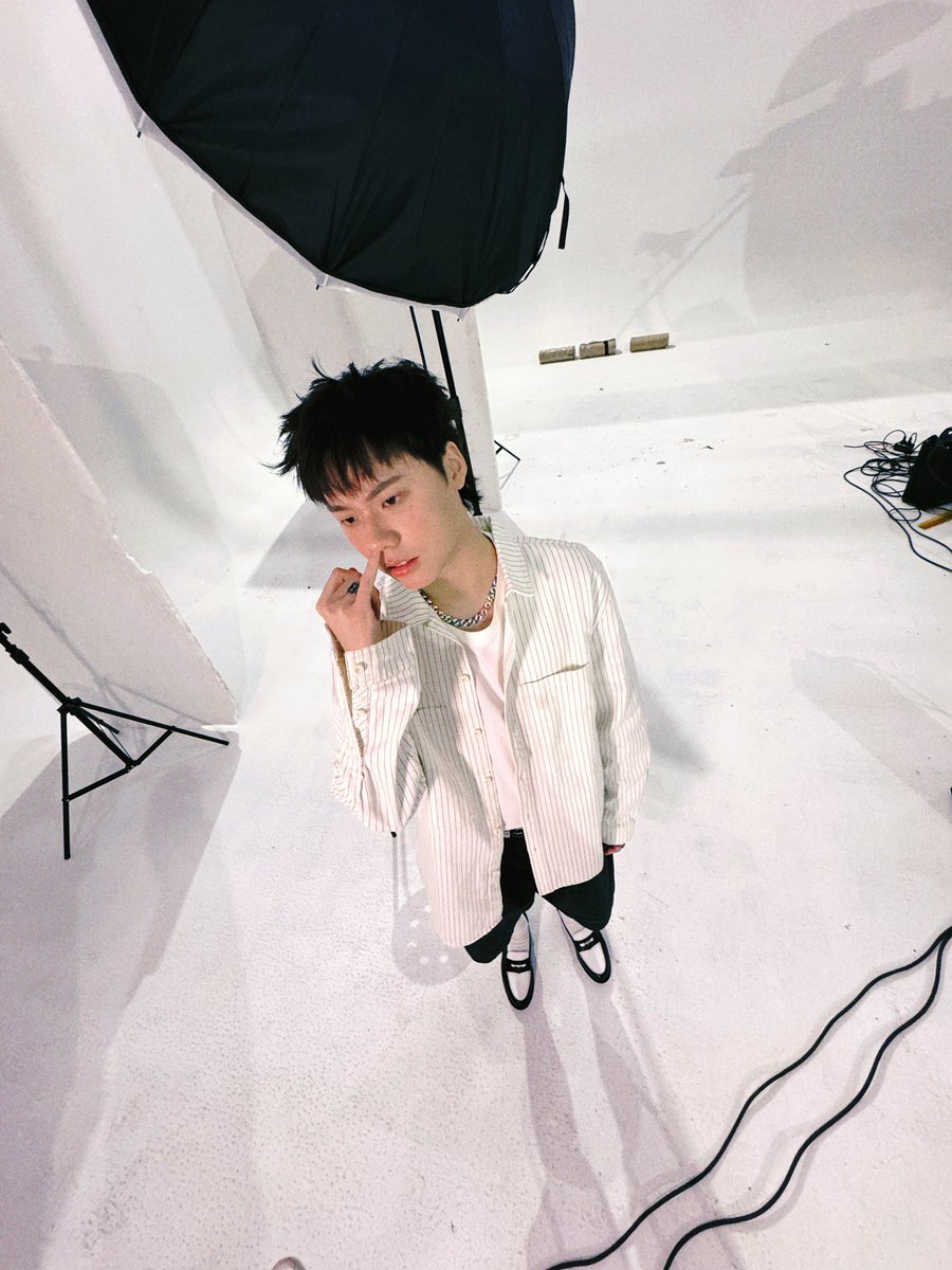 MchoiceTH's tweet photo. PHOTO DUMP

jum:p
WHERE DO WE GO?

Lyric Video release on YouTube: Mchoice Music
🔗 https://t.co/CiuaYhopsa

And music release on all streaming platforms 

(1/3)
#jump_WhereDoWeGo
#jump2ndSingle 
#jump #pisitpol_j 
#MchoiceMusic https://t.co/kFhjoJVeAt