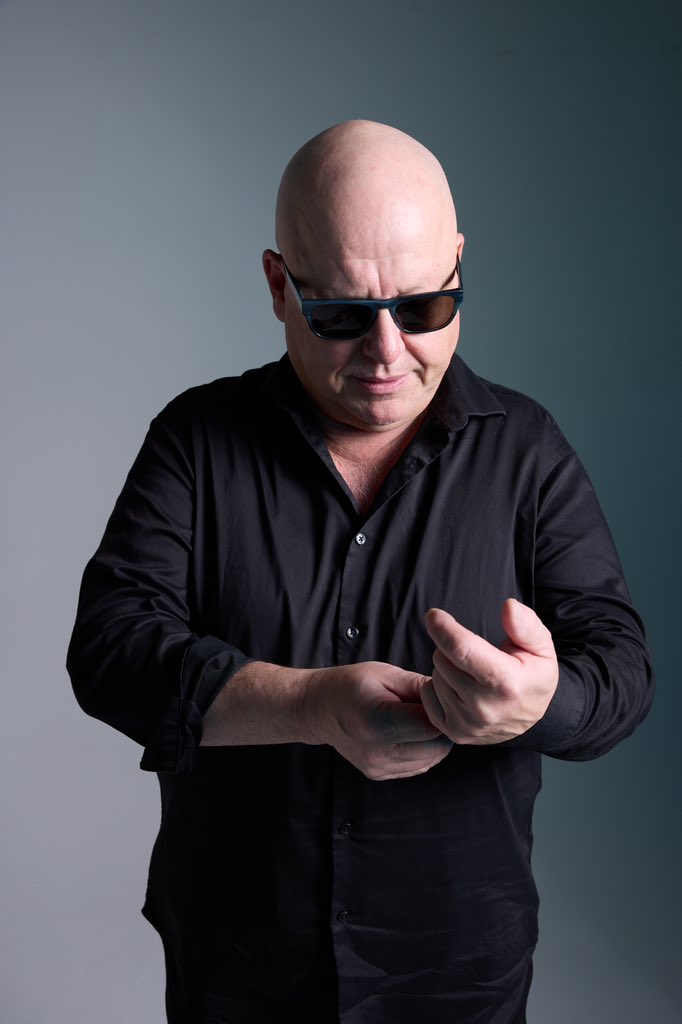 Happy Birthday Black Francis!

📸 Travis Shinn