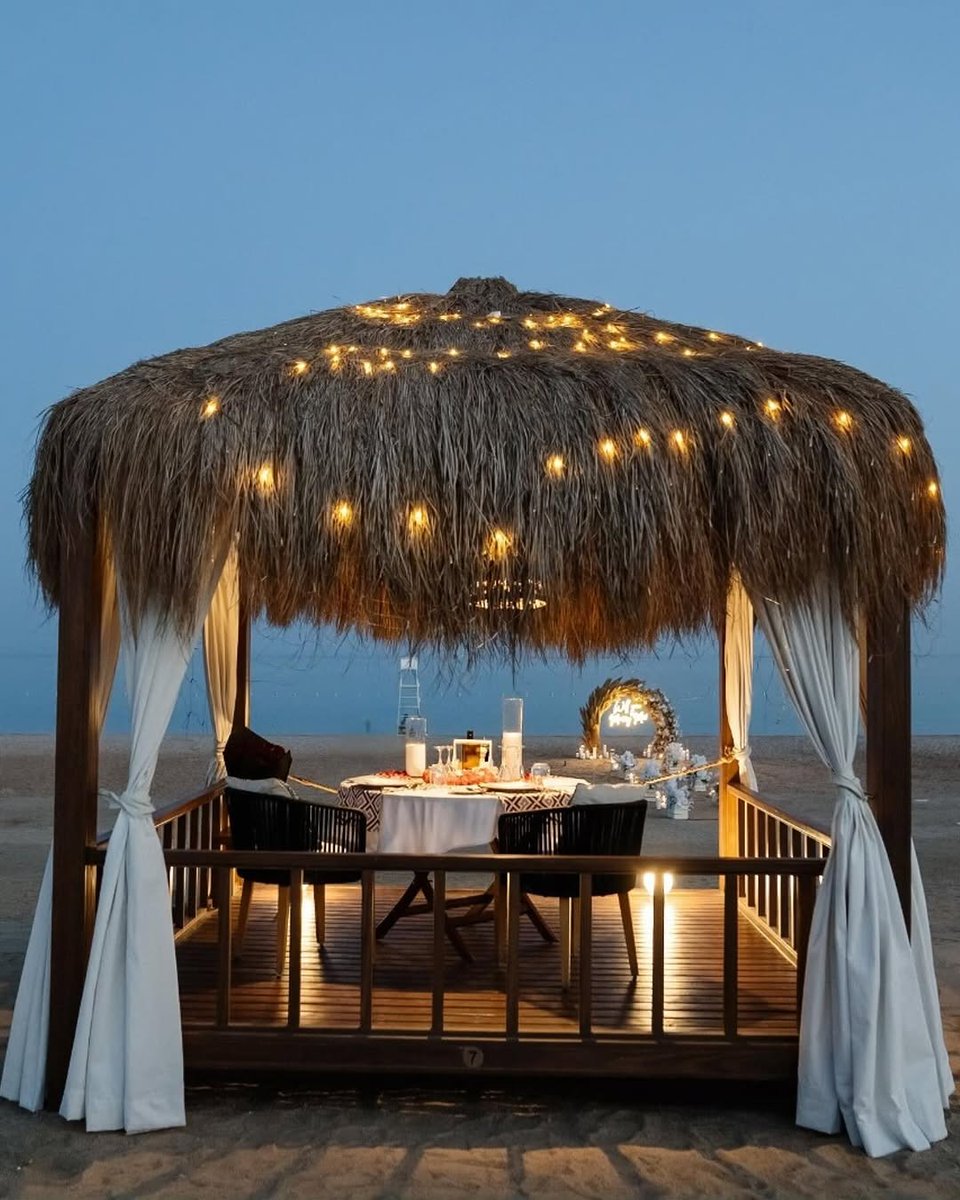 A Night of Romance by the Sea ✨🌊
Indulge in a luxurious beachfront dinner, where elegance meets romance at Steigenberger Resort Ras Soma.

📍SteigenbergerRasSoma

#steigenbergermoments
#steigenbergerresortsegypt
#RedSeaLuxury #Luxurytravel