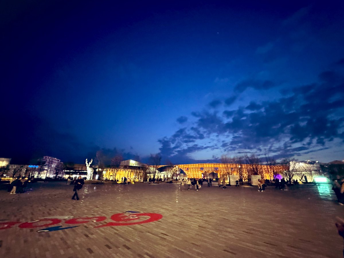 ershalvn's tweet photo. 夜からだけど万博テストラン参加できた
楽しすぎる！ぐちぐち文句言わずにいくべき https://t.co/XtdJkBcktm