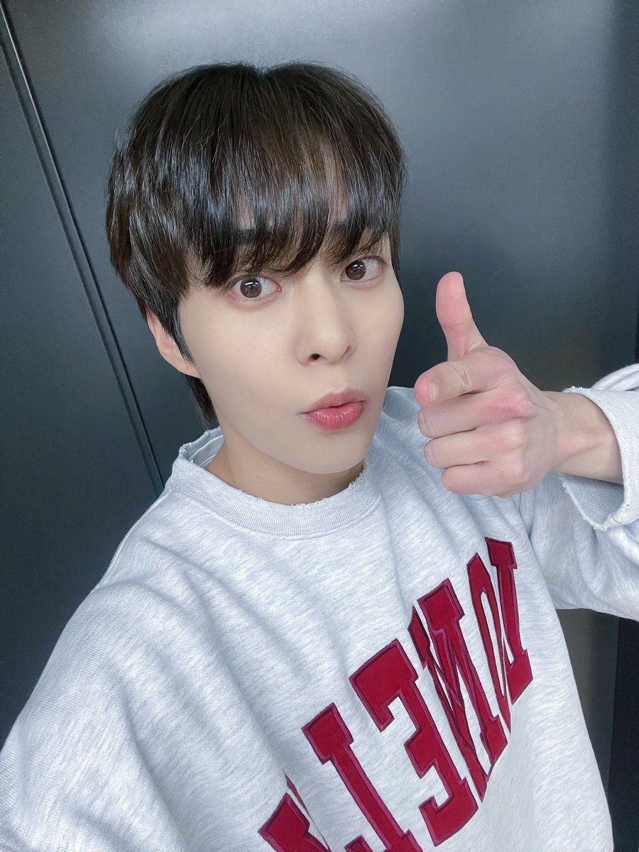 XIUMIN_official tweet media