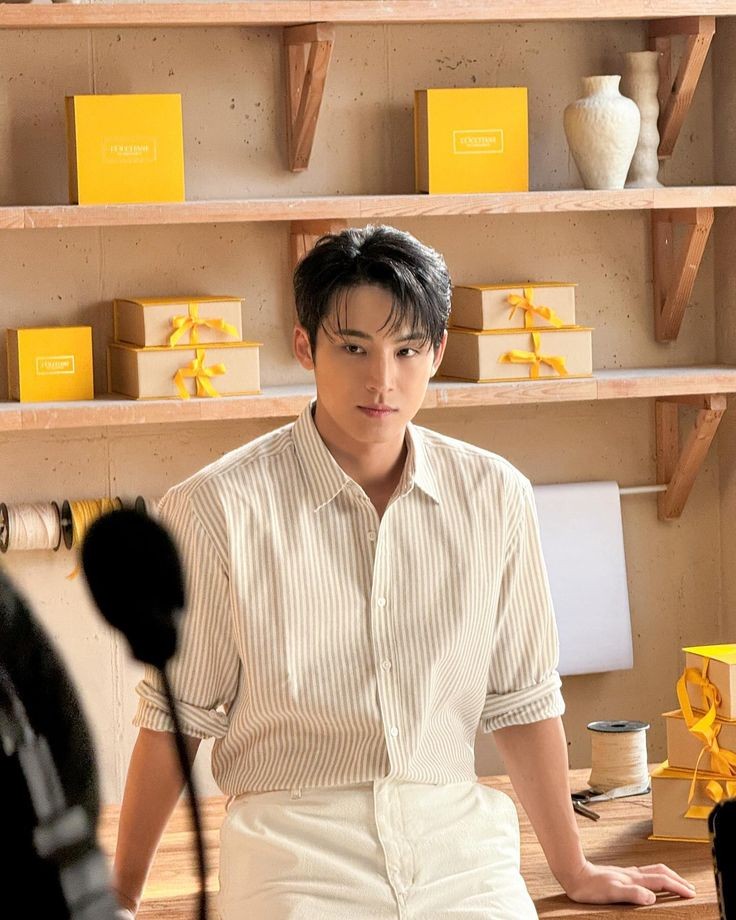HAPPY GYUUU DAYYY!! LOVE U SO MUCHH GOLDEN BOIII!!✨🫵🏻🩷

GLIMPSE OF MINGYU DAY
#민규생일_전세계팬_다_LOVE
#406ReasonsToLoveGYU