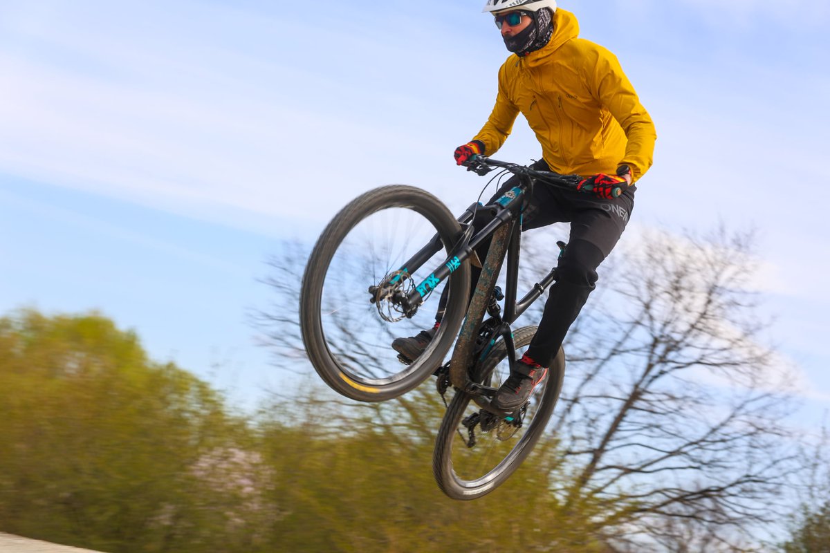 Beata Moskal-Słaniewska (@beata__ms) on Twitter photo Mamy to! Strefa MTB Świdnica w Parku Harcerskim oficjalnie otwarta. Fragment projektu Dolnośląskie Rowerowe Parki Umiejętności ze wsparciem <a href="/Dolny_Slask/">Dolny Śląsk</a> Fantastyczny pomysł. 4 km tras różnej trudności i z różnymi atrakcjami. <a href="/zastawny_michal/">Michał Zastawny</a> <a href="/PrzystanekD/">Przystanek Dolny Śląsk 💛🖤</a> <a href="/zycjac/">Jacek Zych</a> <a href="/SwidnicaUM/">Świdnica</a> Mamy to! Strefa MTB Świdnica w Parku Harcerskim oficjalnie otwarta. Fragment projektu Dolnośląskie Rowerowe Parki Umiejętności ze wsparciem <a href="/Dolny_Slask/">Dolny Śląsk</a> Fantastyczny pomysł. 4 km tras różnej trudności i z różnymi atrakcjami. <a href="/zastawny_michal/">Michał Zastawny</a> <a href="/PrzystanekD/">Przystanek Dolny Śląsk 💛🖤</a> <a href="/zycjac/">Jacek Zych</a> <a href="/SwidnicaUM/">Świdnica</a>
