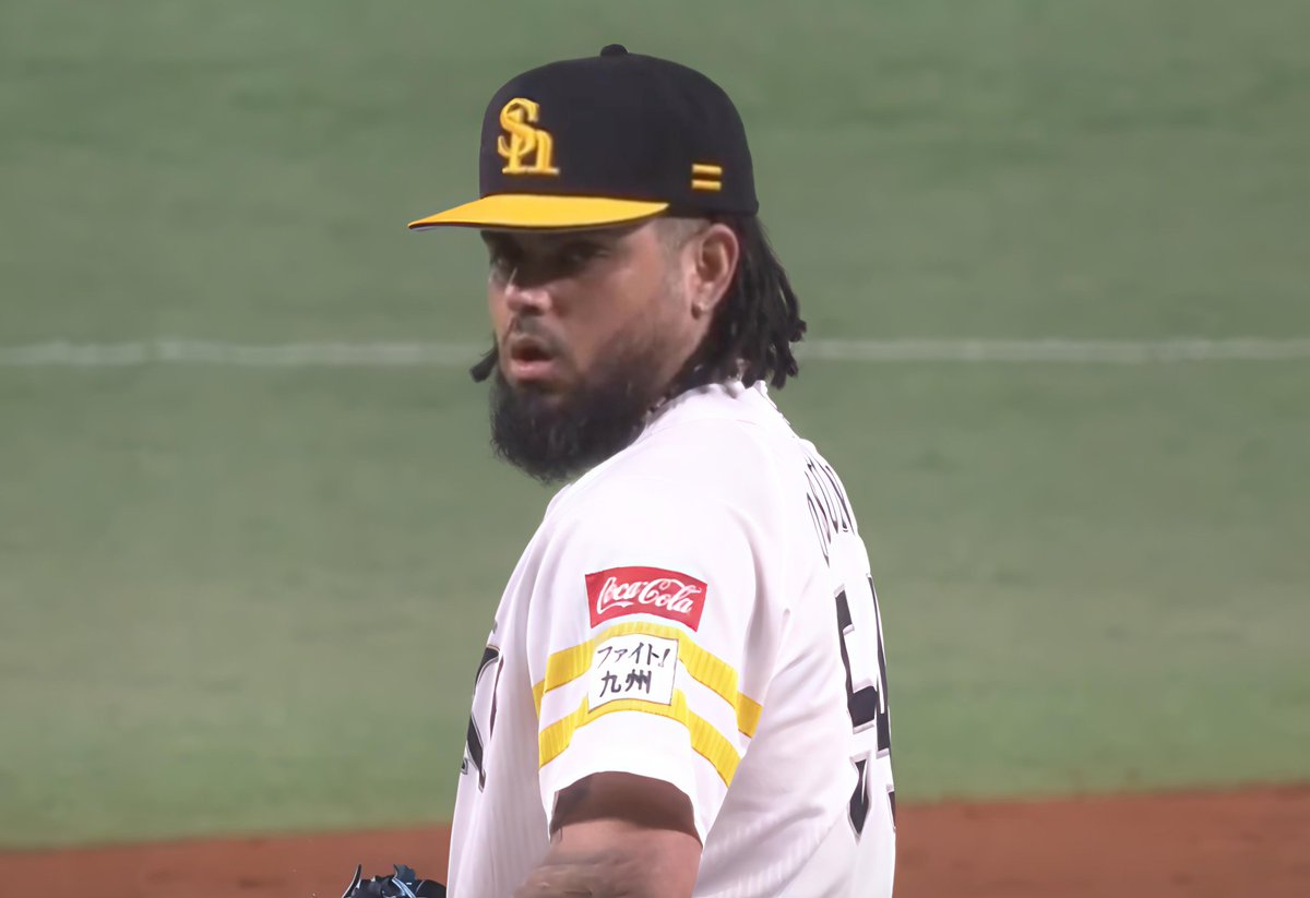 OTRO CERO DE OSUNA

#NPB | El sinaloense <a href="/RobertoOsuna1/">Roberto Osuna</a> no ha tenido oportunidad de SV pero sigue con buenos trabajos. Esta madrugada en 🇯🇵 laboró el 9no inning con 1H y 0C mientras los <a href="/HAWKS_official/">福岡ソフトバンクホークス（公式）</a> ganaban 11-1 a <a href="/lions_official/">埼玉西武ライオンズ</a>...