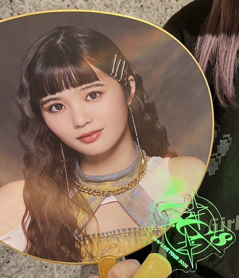 札幌公演ほんとにやばくて楽しすぎた💚💛🧡🩷🩵💙💜🤍
そしてももちゃんほんとにありがとう💙
メンバーみんなたくさんファンサもくれて最高❤️
#Girls2 #Girls2LIVETOUR2025_GG8
#小田柚葉 #鶴屋美咲 #隅谷百花 #小川桜花 
#增田來重 #山口綺羅 ＃菱田未渚美 ＃原田都愛