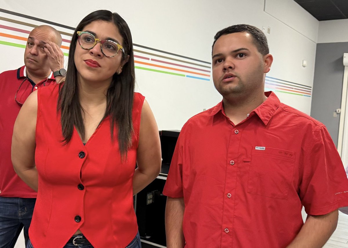 ¡La primera Vista Pública de la Refundación del <a href="/ppdpr/">Partido Popular Democrático</a> fue todo un éxito! Jóvenes de alrededor de toda la isla se dieron cita a Caguas para presentar sus propuestas y colaborar con el <a href="/ppdpr/">Partido Popular Democrático</a>. ¡Seguimos! 🇵🇷🔥