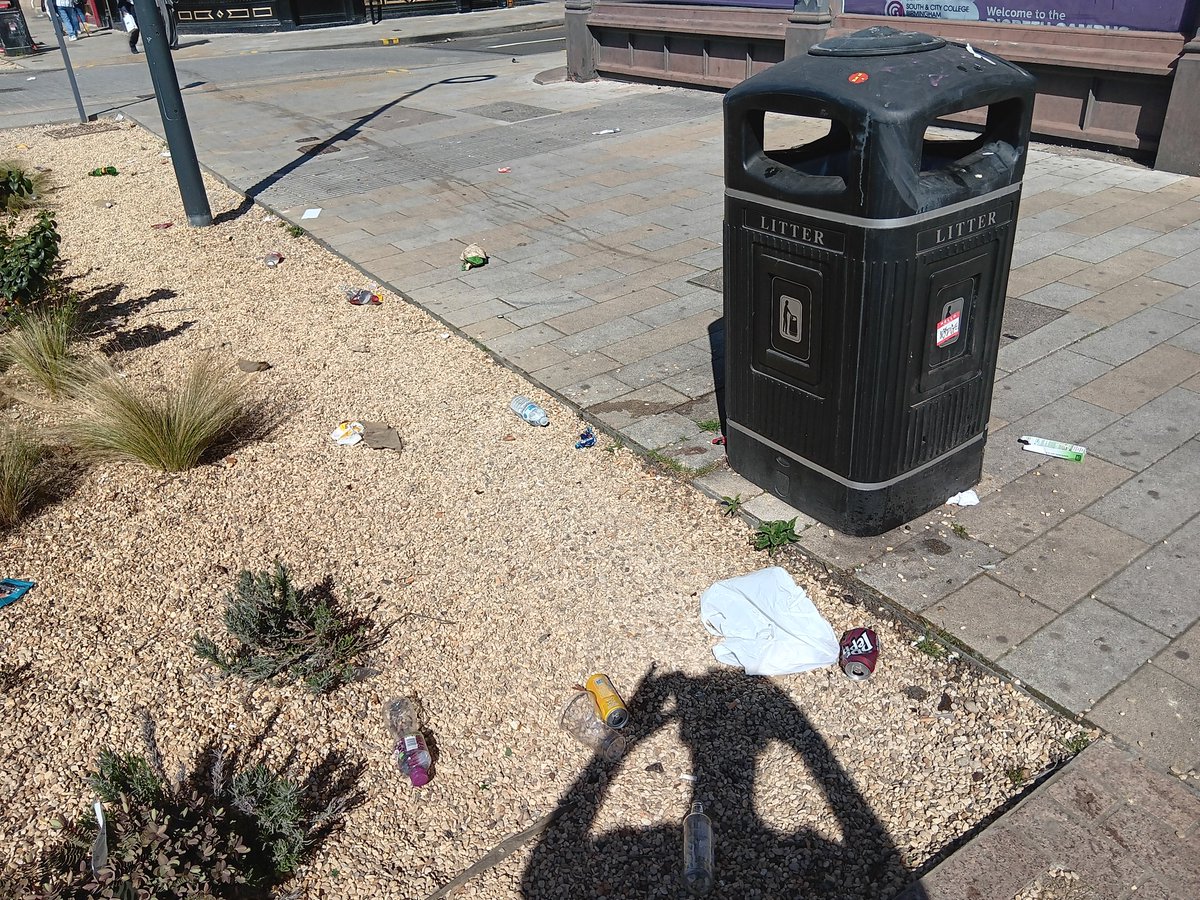 Brum X (@x_brum) on Twitter photo This is the other side of Digbeth that doesn't get regular litter picks from volunteers further up the high street. A great big steaming pile of poo is all I can say. I was actually out removing graffiti when I saw this mess. No Street cleaning today from <a href="/BhamCityCouncil/">Bham City Council</a> 🤨🤨🤨 This is the other side of Digbeth that doesn't get regular litter picks from volunteers further up the high street. A great big steaming pile of poo is all I can say. I was actually out removing graffiti when I saw this mess. No Street cleaning today from <a href="/BhamCityCouncil/">Bham City Council</a> 🤨🤨🤨