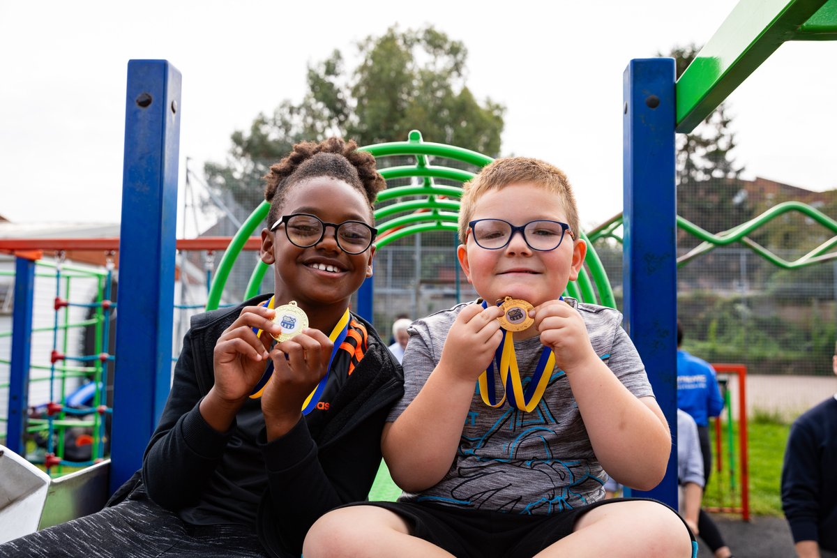 If your child is aged 4 to 16 and receiving benefit-related free school meals - you can get a free holiday club place this Easter!

Enjoy:
💃Dance
🎨Arts and crafts
⚽Sports
and more!

Are you ready to give your child an Easter break they won’t forget?
royalgreenwich.gov.uk/holidayfoodand…