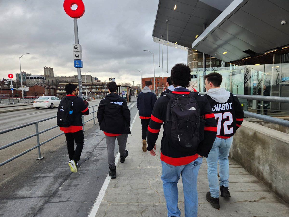 It's a beautiful day to walk to the CTC!! 

We're setting off from LeBreton Flats, give us a honk if you see us!

<a href="/bgcottawa/">BGC Ottawa</a> <a href="/SenatorsFndn/">Senators Foundation</a> 

can.givergy.com/CTCWalkforTkac…
