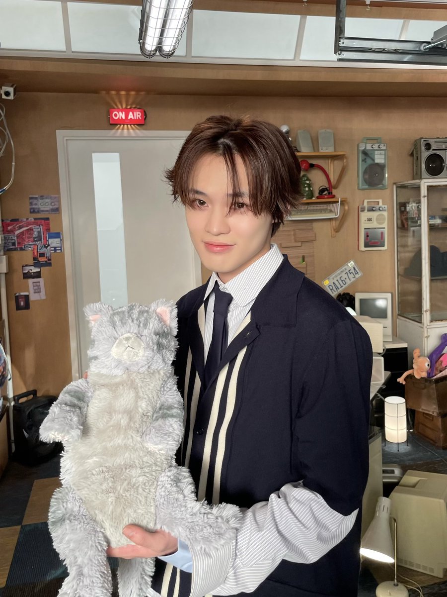 1SHh0ti's tweet photo. ᜑ   ⌗  𝗄𝗁 ( 10 ) 𝗹𝗲   ᯤ   𝒇. 𝖽𝗋𝖾𝖺𝗆7𝖾𝗌 ⭒۟ 
‹   𝗶𝘀𝘁𝗷  ২ с каждым днём всё ближе к нашему дебюту, но впереди ещё очень много классных тизеров и концептов! поэтому следите за аккаунтом агентства и не забывайте поддерживать нас ‹𝟹 ⠀› https://t.co/vR0esM13Kz