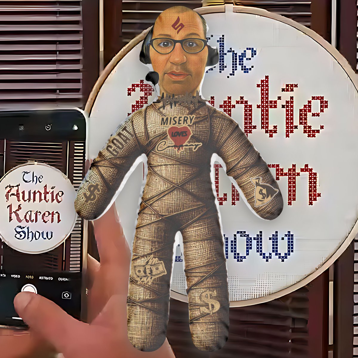 DirkMcfly's tweet image. dirkythreadz.com/products/the-a…
@shalomshuli @mikemorsesays @thezencomic @TheUncleRicoSho
The Auntie Karen Voodoo Doll now in the TSN Merch Store-- Because Petty is a Lifestyle
