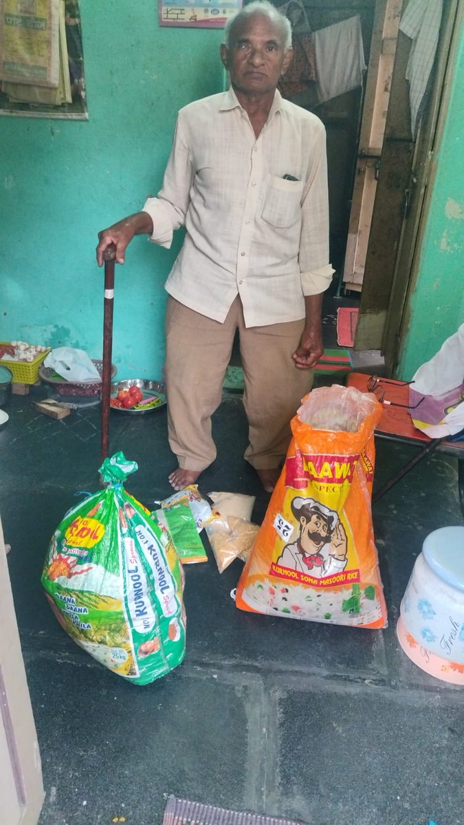 fa4change's tweet photo. @fa4change donated groceries worth 2,925 rupees to the old age family of Mr.Samba Siva Rao (aged 70) living at Kothapeta, Guntur on 26th February,2025. https://t.co/k40llkGugm