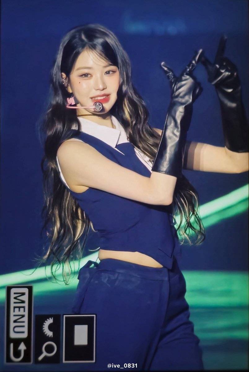 ive_0831's tweet photo. 250406 IVE SCOUT 프리뷰 

#아이브 #IVE #장원영 #JANGWONYOUNG #원영 #WONYOUNG #ウォニョン https://t.co/0NfIbWLoGK