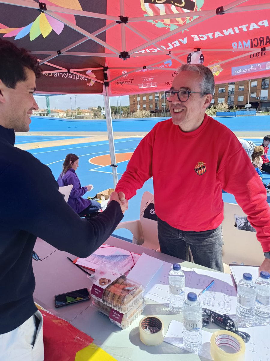🔴 Un altre cap de setmana ple d'activitats a l'Anella Mediterrània 🙌🏻

⛸️ Torneig de Patinatge en línia,  Campionat de veterans de Bàsquet🏀 i la Classic Raid Tarraco 🚘