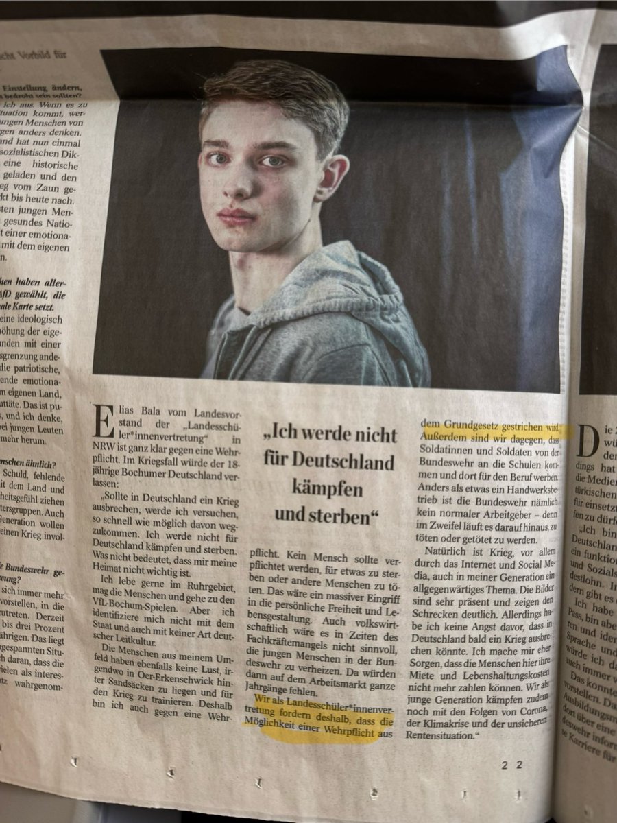 Die Landesschüler*innenvertretung möchte die Wehrpflicht aus dem GG und Jugendoffiziere aus der Schule verbannen. 

Ok Elias, vielleicht sollte man Euch doch mal aufklären über die staatliche Verantwortung zu innerer und äußerer Sicherheit 🫡