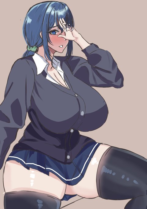 ムチムチボディな人妻と清楚系が好きなタイプのギャルを描いたら褒めていただける機会が多い何者でもないものです。

ラングドシャと編集者が好きです。 

#4月になったのでフォロワーさんに自己紹介しようぜ 