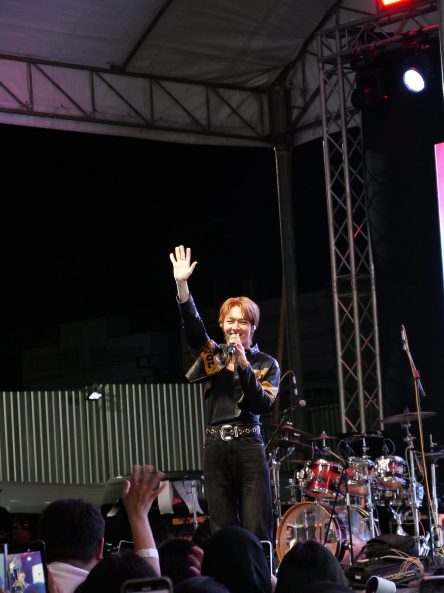 DMDMusicTH's tweet photo. ภาพบรรยากาศของ “นุนิว” @CwrNew ในงาน SCOOPY iCONiC TOWN ✨

ขอขอบคุณ “Honda Motorcycle Thailand” ที่ให้เกียรติ “นุนิว” ได้ร่วมเป็นส่วนหนึ่งในงานครั้งนี้ และขอขอบคุณทุก ๆ กำลังใจที่ส่งมาให้กันในวันนี้ด้วยนะคะ 🥰

#SCOOPYiCONiCxNuNew https://t.co/9pMN7qPPKJ