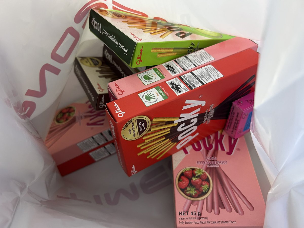 Tydan_Qu20's tweet image. It's Snack Time This Redeemed Tickets at Timezone and Zone Bowling Villawood #timezone #zonebowling #sydney #australia