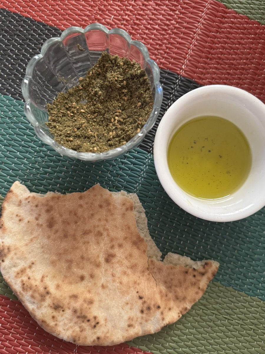 All7m_Mahmou14d's tweet photo. My dear friend 😔
We ran out of food and drink 😭💔
I feel like I'm going to faint😓
I feel like I'm going to faint😓
I feel like I'm going to faint😓
Please, my friends, help me buy food and water.😭🙏
My life depends on you🥹🙏

https://t.co/vqkIGTAW3K https://t.co/dO1akc39V3