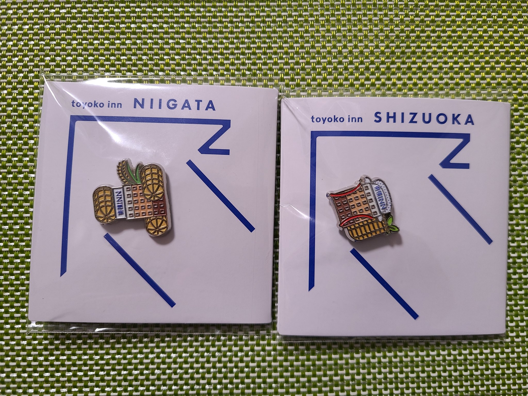 東横イン ご当地GENKIバッジ 九州7県セット a1-2.jpg