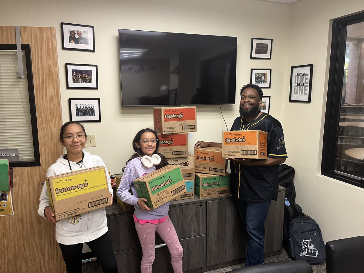 A Sunday Confession: 
The Girl Scouts donated cookies last week. I considered keeping them all to myself 🫣. 
Stay tuned for the final decision (hoping this post holds me accountable)!🤣