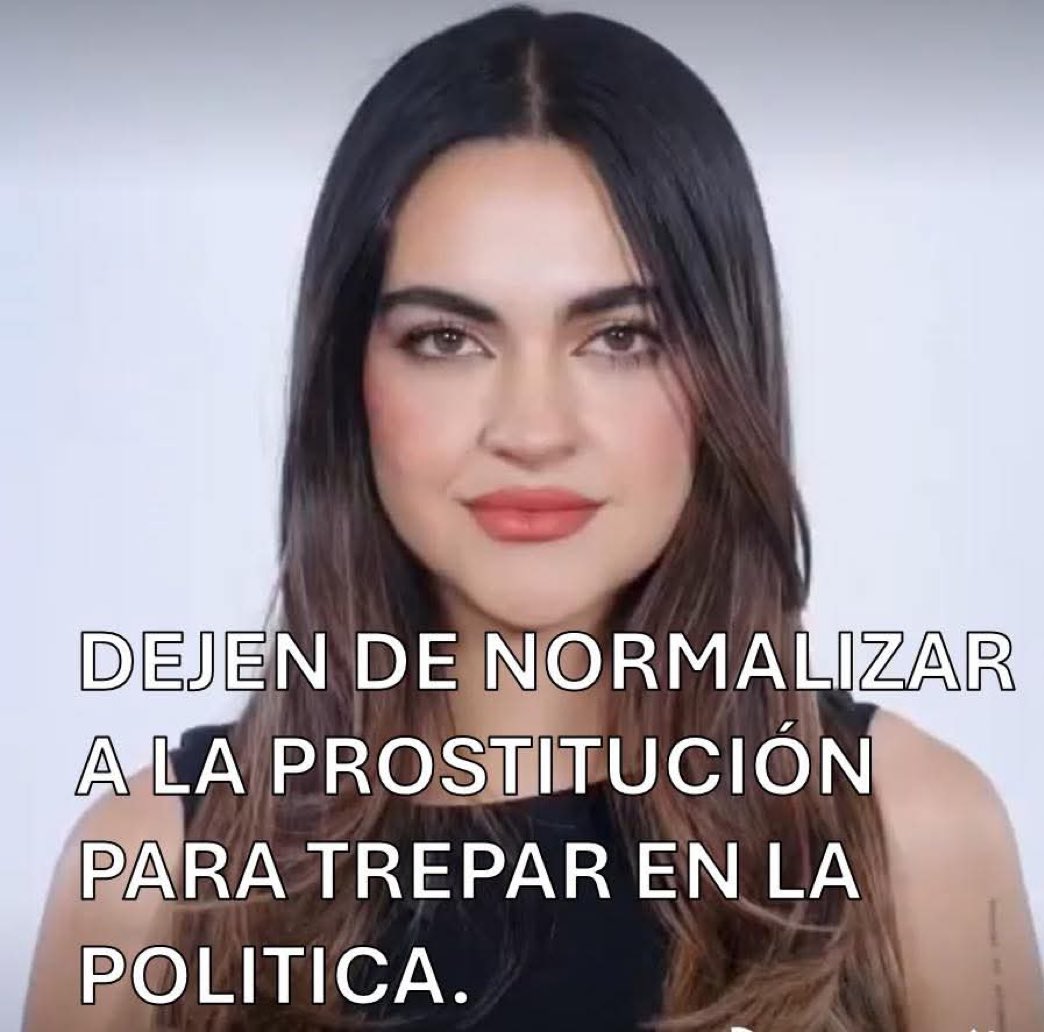 FerCeballosF's tweet photo. @AndreaChavezTre https://t.co/l0twRHNzh8