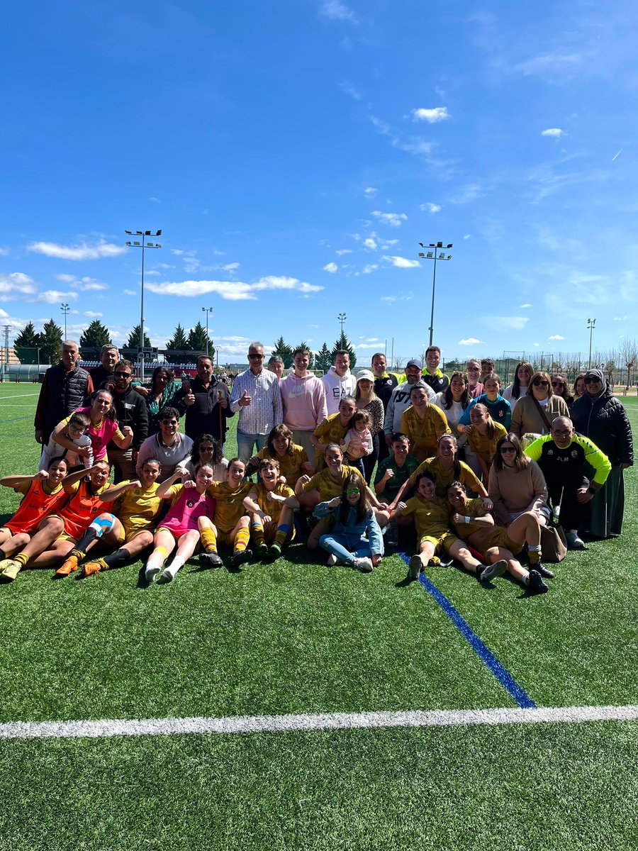 CDCCantera's tweet photo. TERRITORIAL FEMENINO

Con la victoria conseguida hoy en la capital riojana el equipo rojillo se ha clasificado para jugar la final de la Copa Federacion. 

¡ENHORABUENA EQUIPO!❤️💙

#ciudadrojilla https://t.co/kBmqUG5rOM
