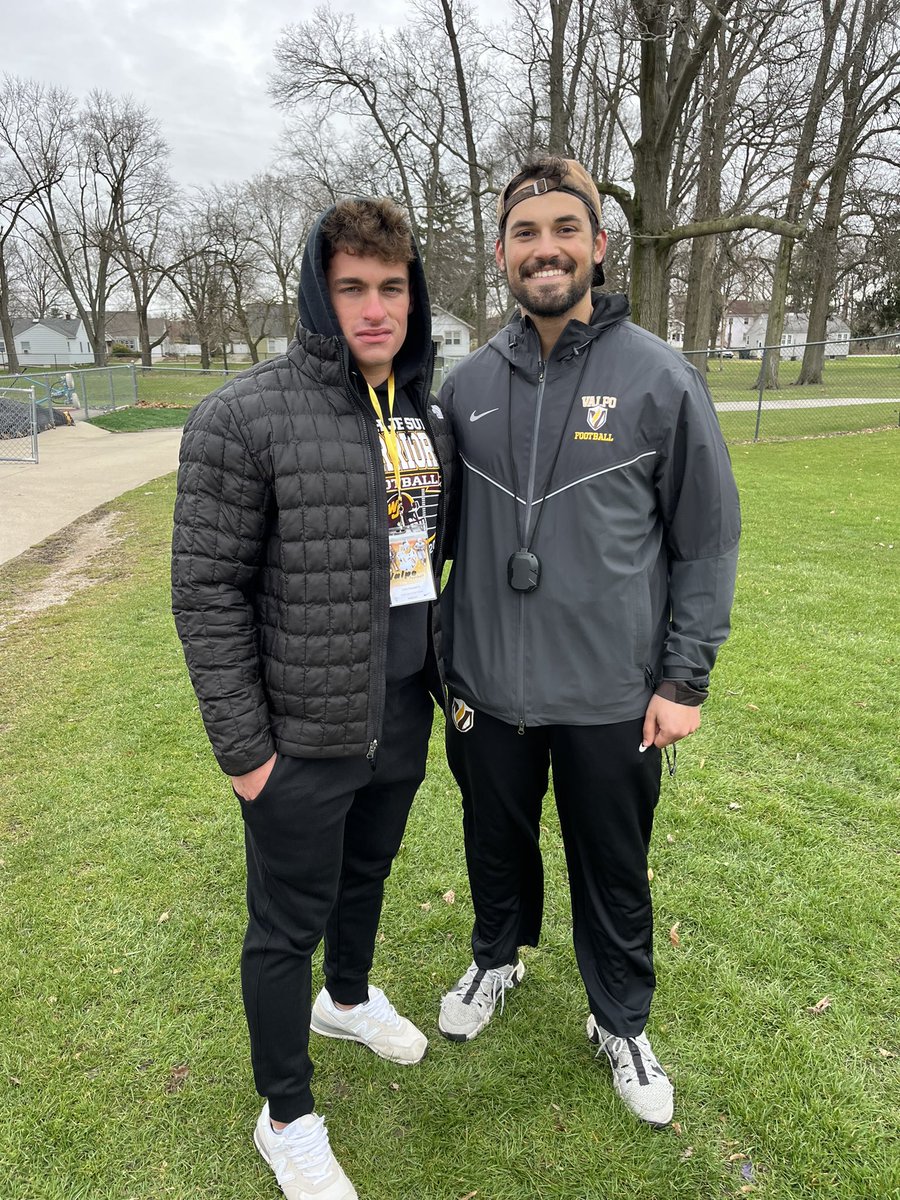 Cade Romanini (@caderomanini) on Twitter photo Had a great time <a href="/valpoufootball/">Valpo Football</a>, thank you for having me! <a href="/CoachBusch78/">David Busch</a> <a href="/Coach_EMatthes/">Evan Matthes</a> <a href="/CoachWaddle/">Andy Waddle</a> <a href="/WalshJesuitFB/">Walsh Jesuit Football</a> <a href="/nalexanderWJHS/">Coach Alexander</a> <a href="/Coach_Redmond_/">Matt Redmond</a> Had a great time <a href="/valpoufootball/">Valpo Football</a>, thank you for having me! <a href="/CoachBusch78/">David Busch</a> <a href="/Coach_EMatthes/">Evan Matthes</a> <a href="/CoachWaddle/">Andy Waddle</a> <a href="/WalshJesuitFB/">Walsh Jesuit Football</a> <a href="/nalexanderWJHS/">Coach Alexander</a> <a href="/Coach_Redmond_/">Matt Redmond</a>