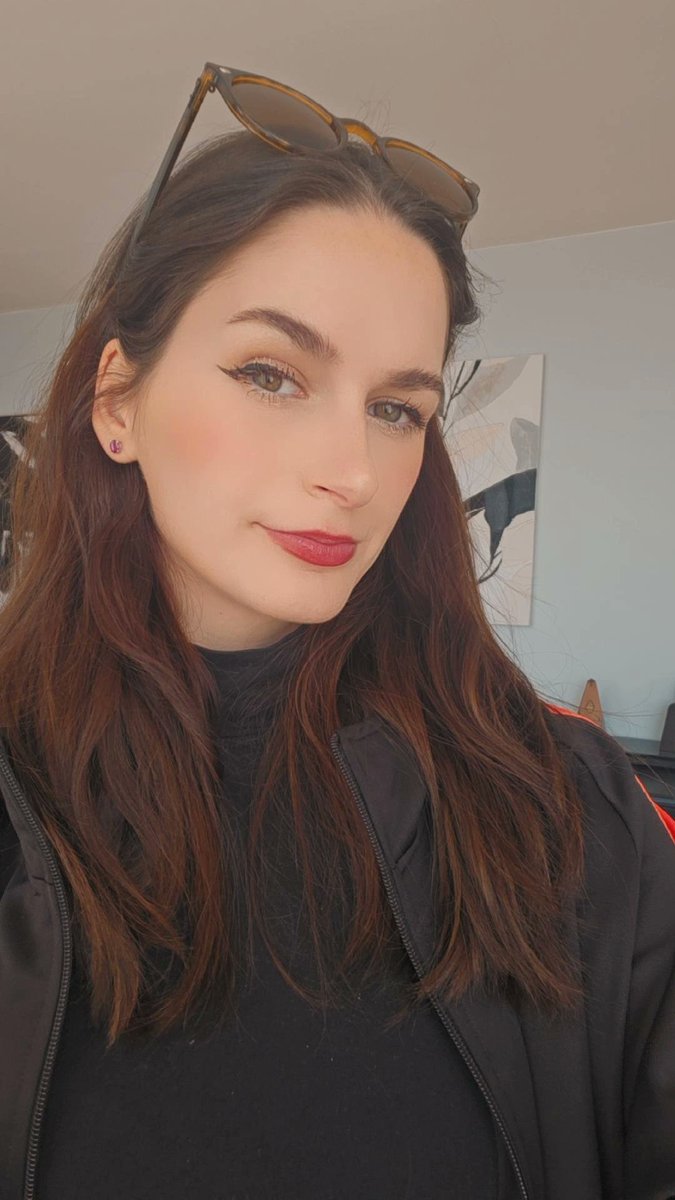 Céline tweet media