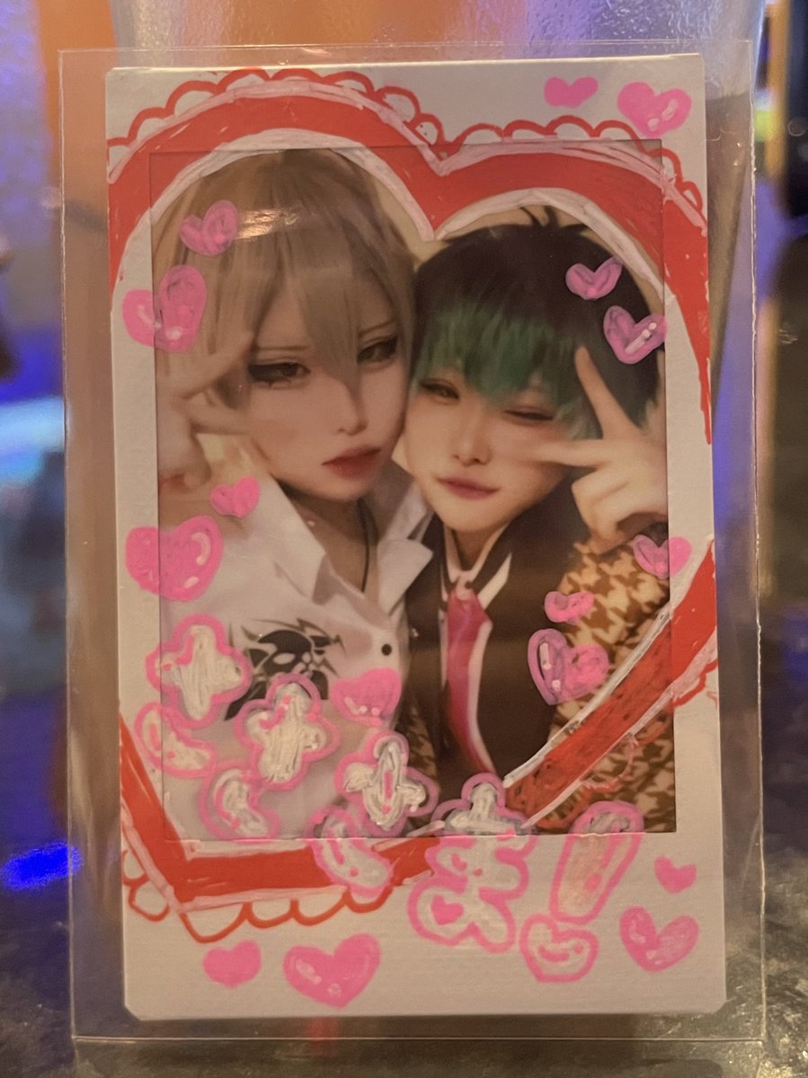 友達の誕生日でしたのでサプライズさささましました🎉‼️✨️
やった〜‼️ 

🧡▷めた
💙▶︎<a href="/koko_045/">ここ🥀</a>