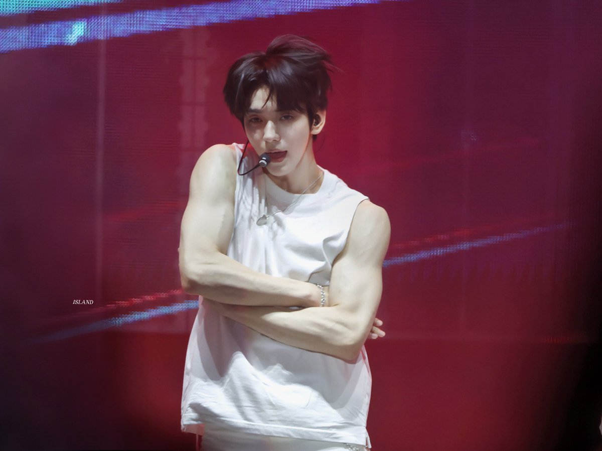 250405

#수빈 #SOOBIN #スビン 
#TOMORROW_X_TOGETHER #TXT 
#투모로우바이투게더 #투바투