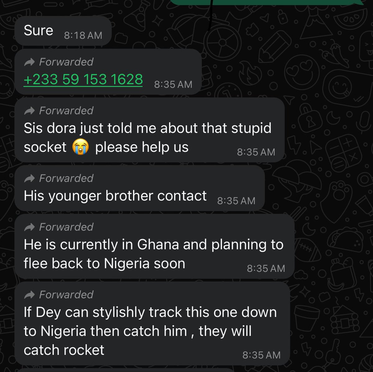 OniFoto32's tweet photo. These are SOS messages sent to me through a Proxy by some of his victims.
They are very afraid of him.

They need help!

Cc. @abikedabiri https://t.co/hTNOmD7eHR