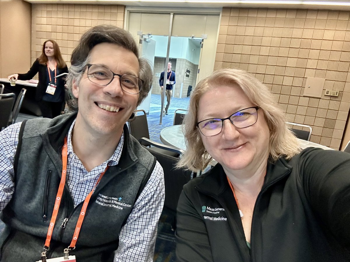 Two friends, now program directors, with a shared mission: crafting brighter futures by enhancing education. Collaboration sparks innovation! 🌟 Thank you <a href="/APDIM/">Alex Paul DAmorim</a> #EducationMatters #BetterTogether <a href="/robroyfaust/">Rob Faust</a>