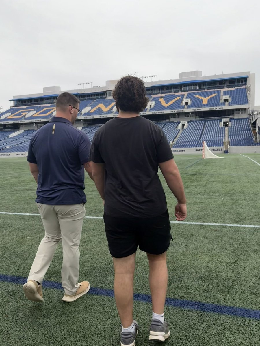 thejackmorris_'s tweet image. thank you @Jay_Guillermo57 for the spring practice invite! It was definitely an honor, Navy is a great place to be!
