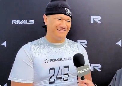 Dave Keefer (@davekeefer) on Twitter photo 2026 4-star OT Tommy Tofi (Riordan) visits Tennessee:
Click here: bit.ly/3E6YQ2W
The Vols offered Tommy in early 2024 and have worked relentlessly over the last year to get him on campus. Their efforts finally paid off.
<a href="/TommyTofi/">Tommy Tofi</a> <a href="/RiordanSports/">Riordan Athletics</a> <a href="/CoachAdhir/">Adhir Ravipati</a> 2026 4-star OT Tommy Tofi (Riordan) visits Tennessee:
Click here: bit.ly/3E6YQ2W
The Vols offered Tommy in early 2024 and have worked relentlessly over the last year to get him on campus. Their efforts finally paid off.
<a href="/TommyTofi/">Tommy Tofi</a> <a href="/RiordanSports/">Riordan Athletics</a> <a href="/CoachAdhir/">Adhir Ravipati</a>