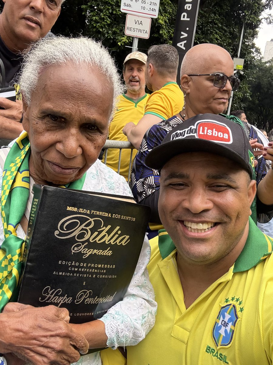 🇧🇷 VLOGDOLISBOA (@vlogdolisboa) on Twitter photo 